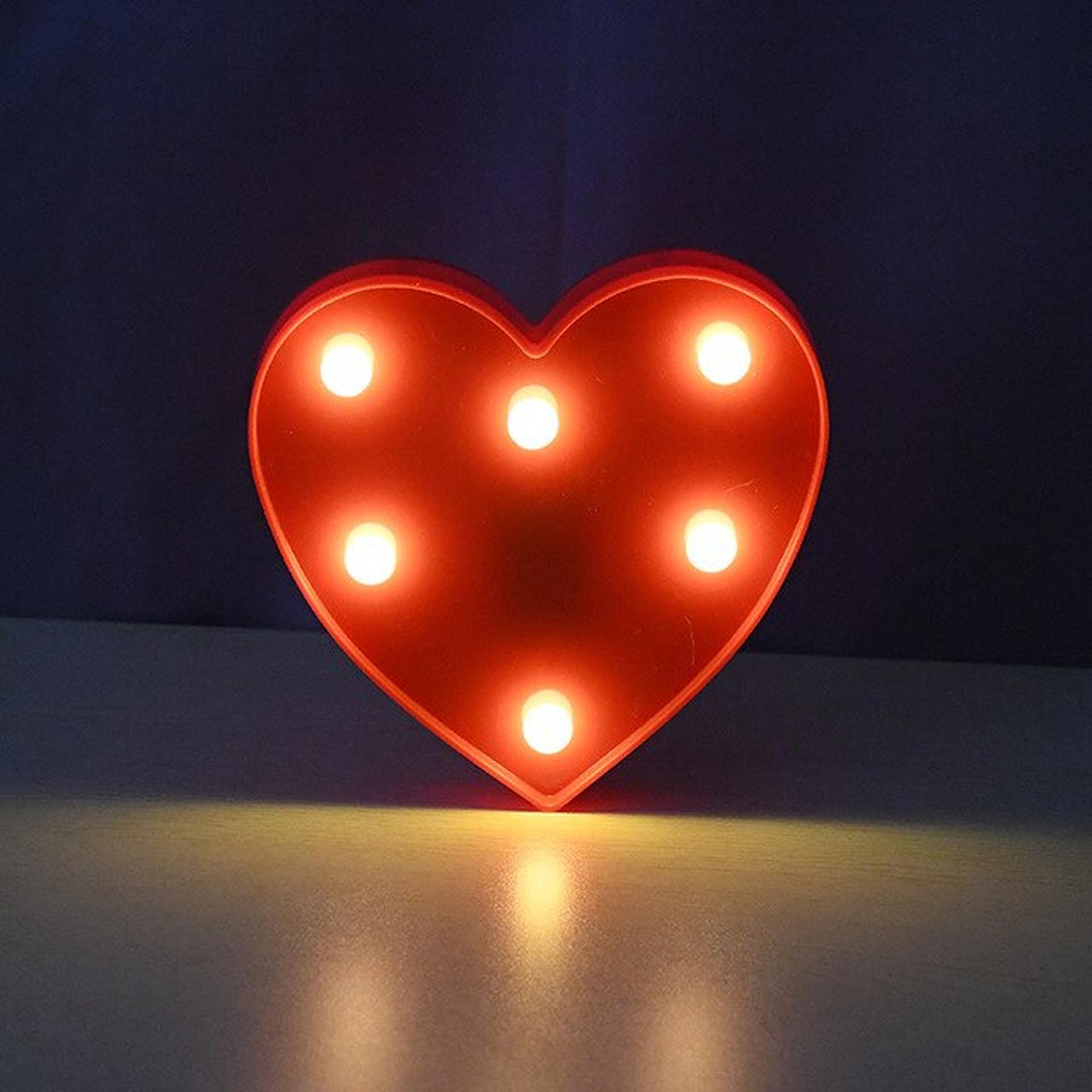 LED NEON Buchstaben - rotes Licht - Herz