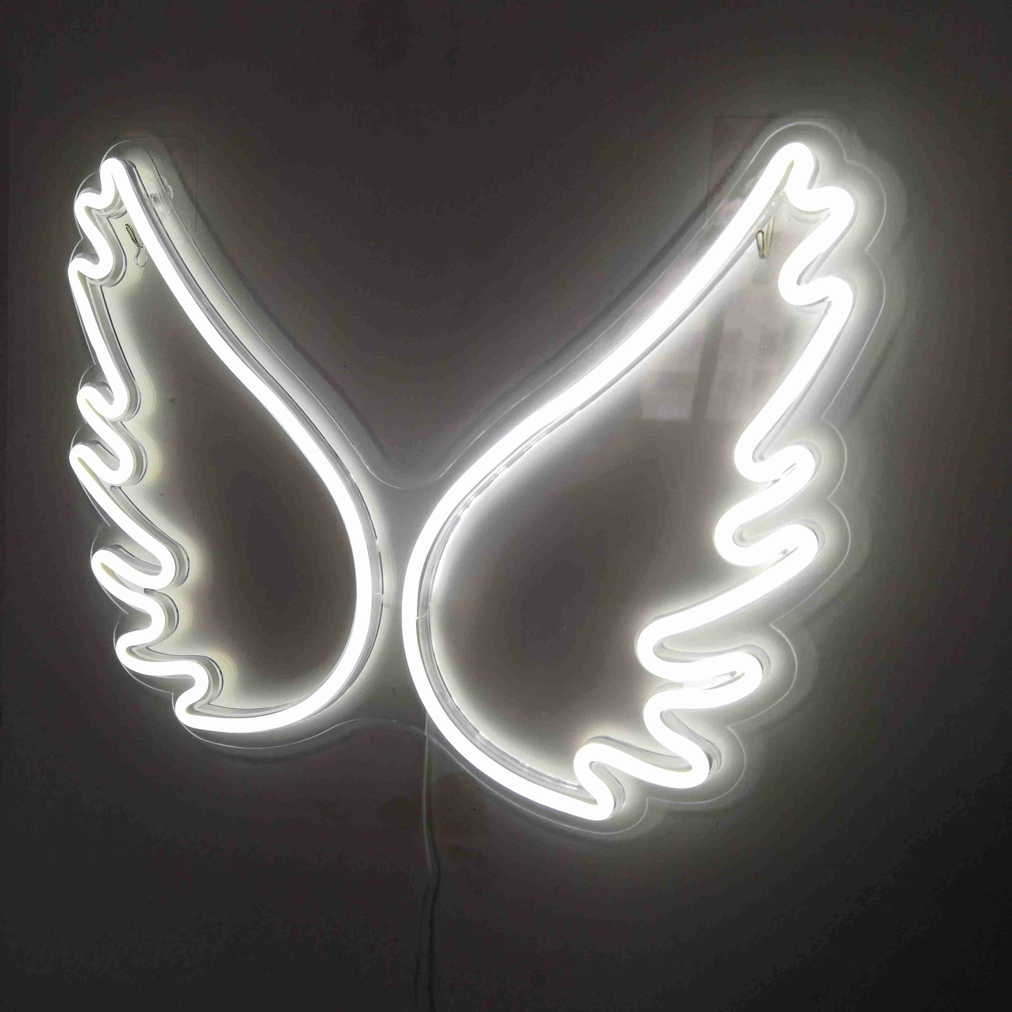 NEON LED Licht, dekorative Wand-Leuchte, Flügel weiß