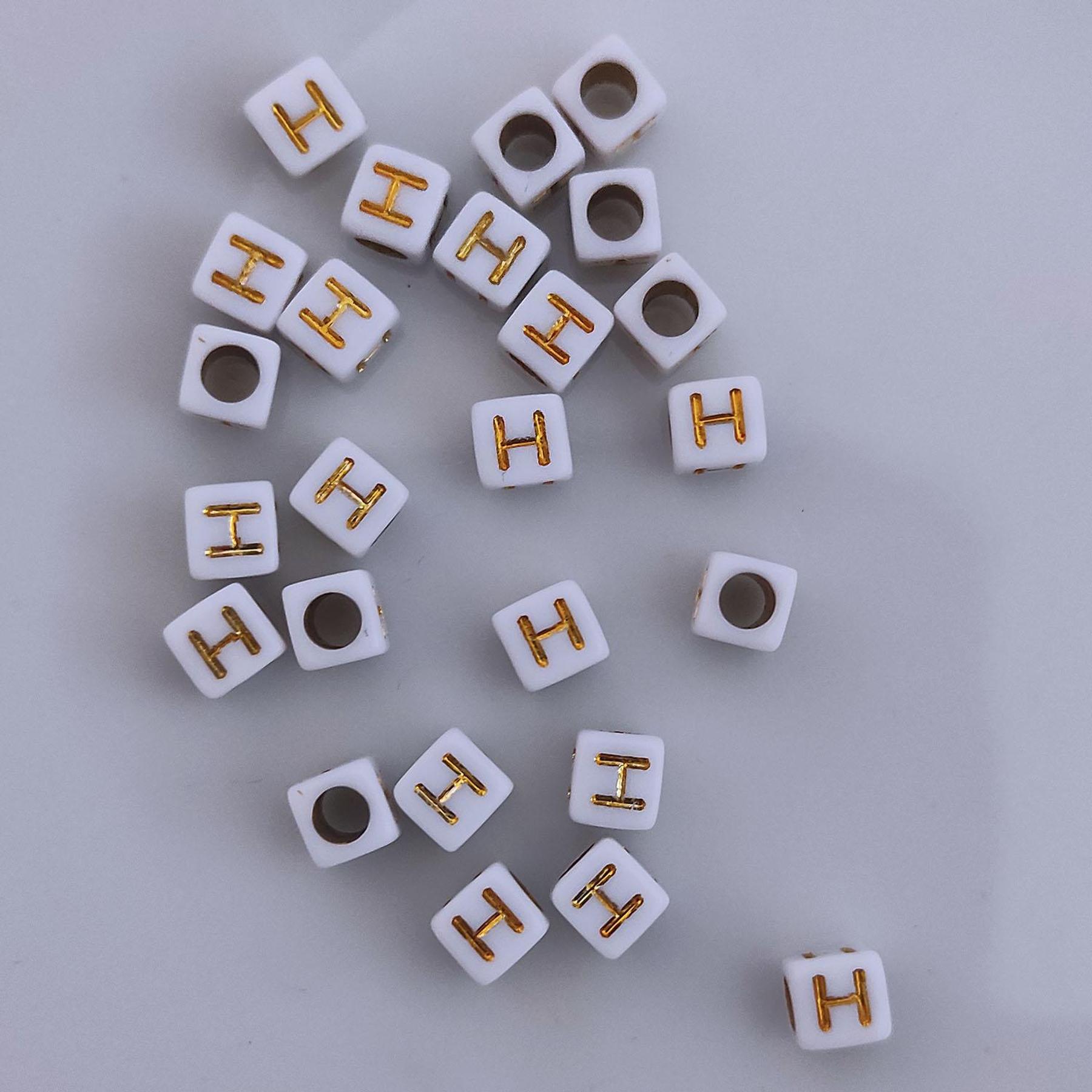 Buchstaben Perlen, 30 Stück, 6x6 mm, weiß mit gold, eckig, Buchstabe H