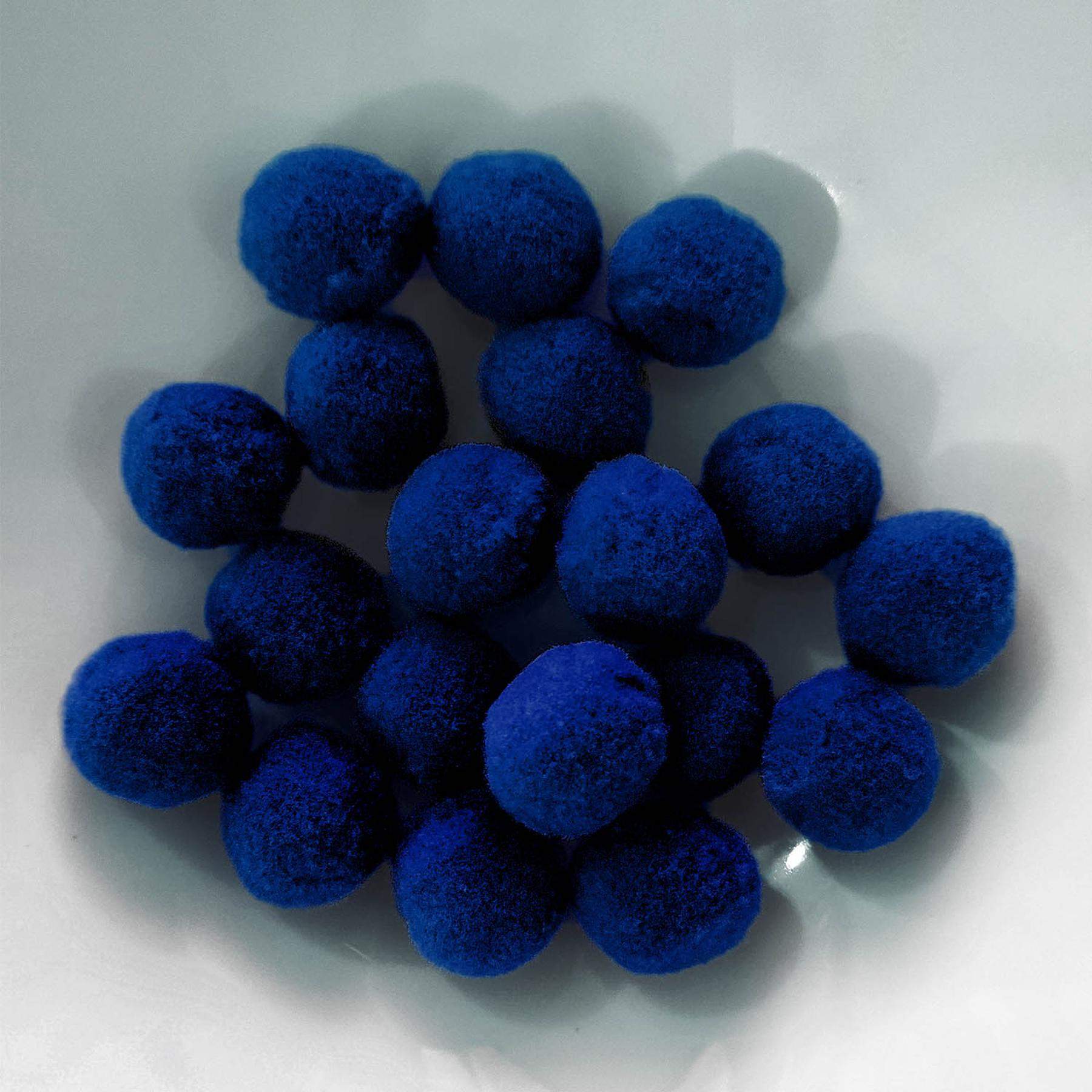 PomPon / Bälle aus Baumwolle - 10 mm / 50er Set - Blau dunkel / Königsblau