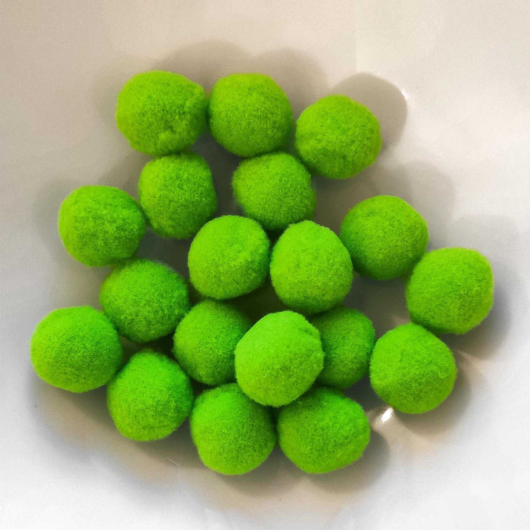 PomPon / Bälle aus Baumwolle - 20 mm / 25er Set - Grün hell